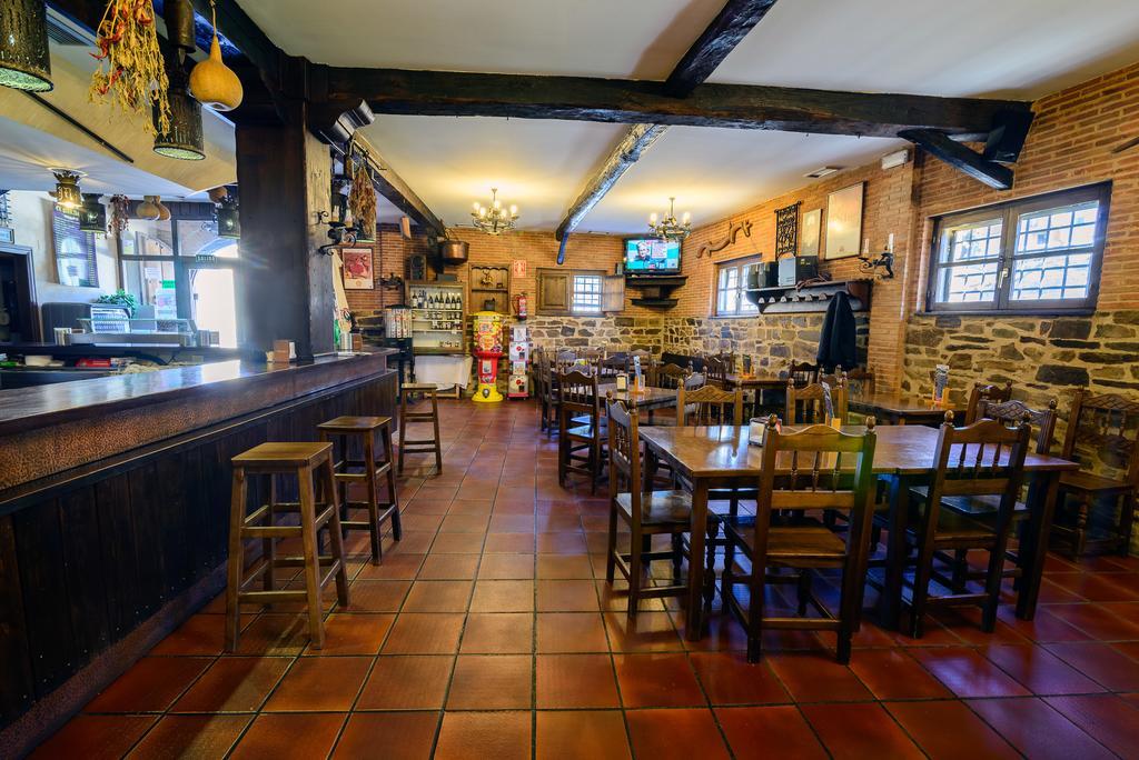 Hostal El Palacio Molinaseca Buitenkant foto