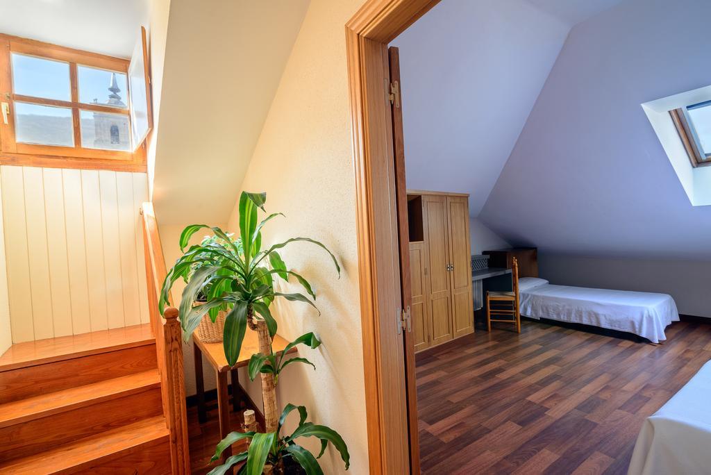 Hostal El Palacio Molinaseca Buitenkant foto